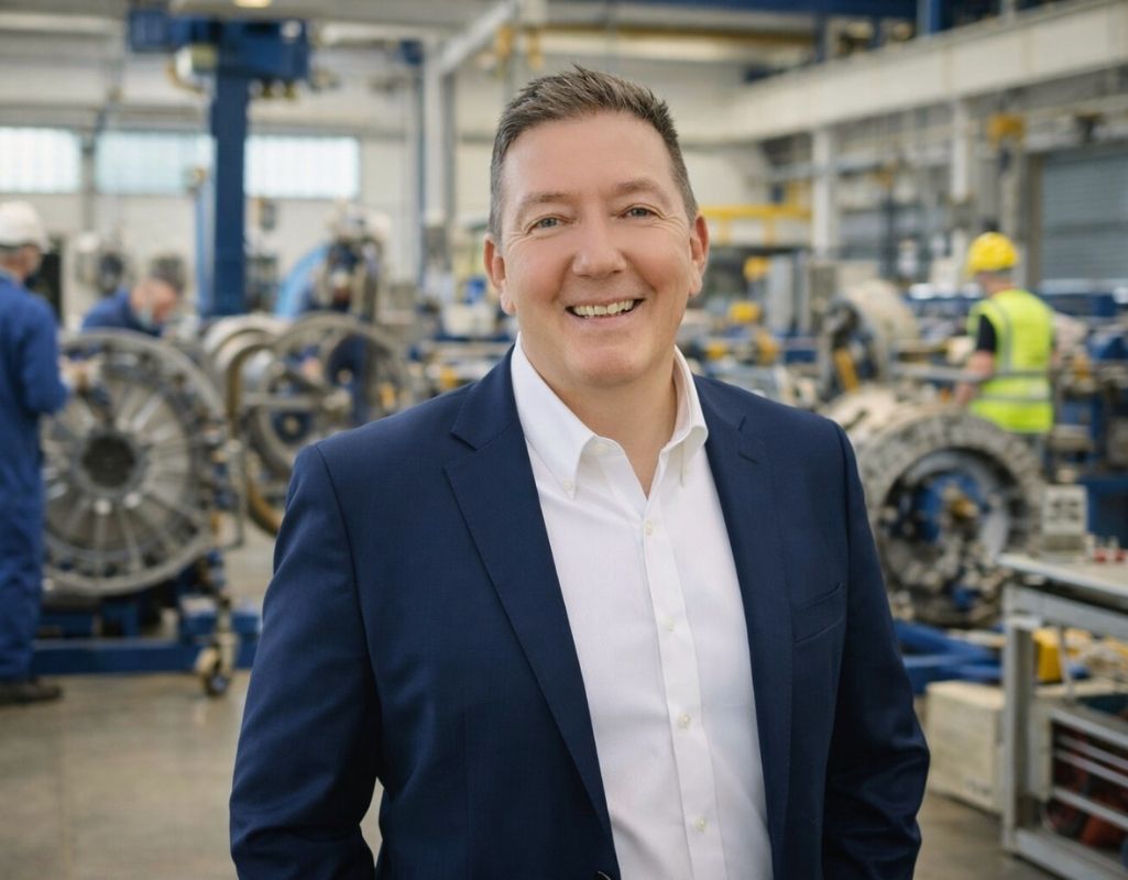 Insolvenz in Eigenverwaltung 1 Insolvenz in Eigenverwaltung mit Unterstützung eines Unternehmensberaters